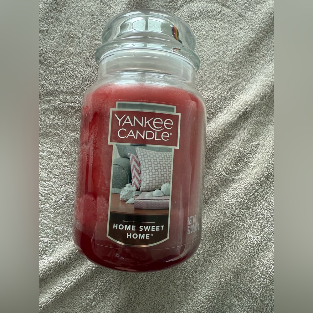 Yankee Candle Home Sweet Home 22 Oz Large Jar NEVER USED